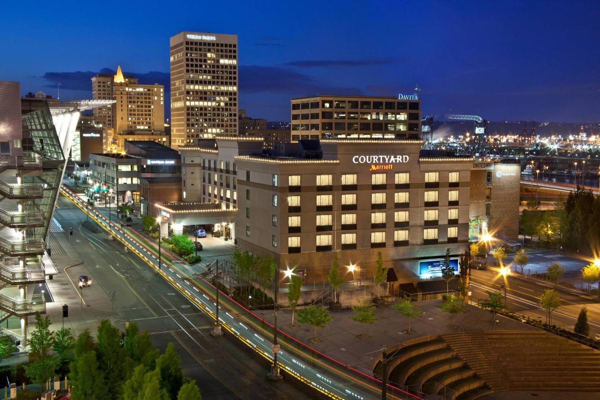 Courtyard Tacoma Downtown Hotel Exterior foto